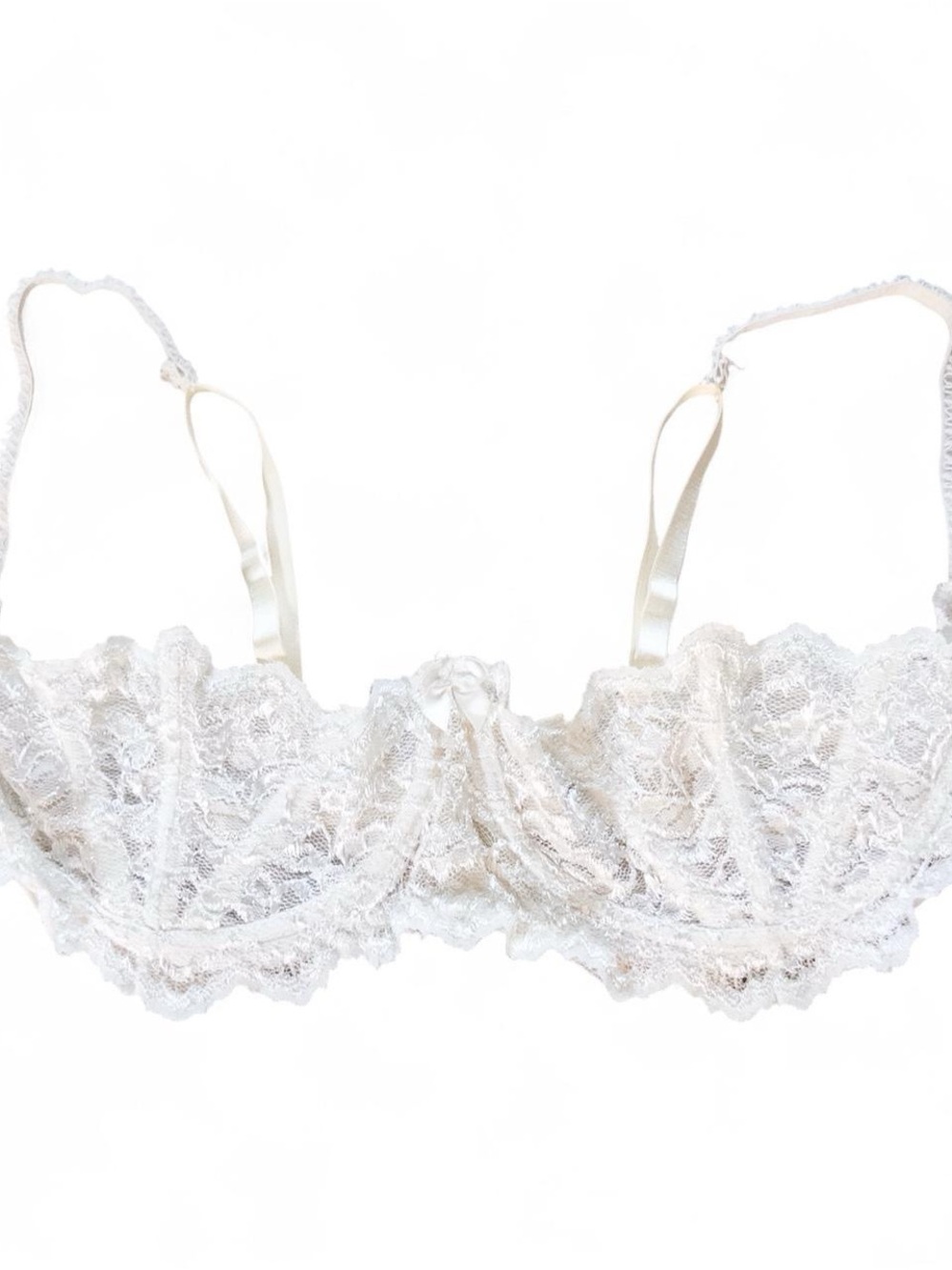 Vintage Intimate Attitudes White Lace Balconette Bra Size 44